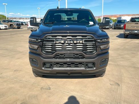 New 2026 RAM 2500 Big Horn AWD/4WD image 8