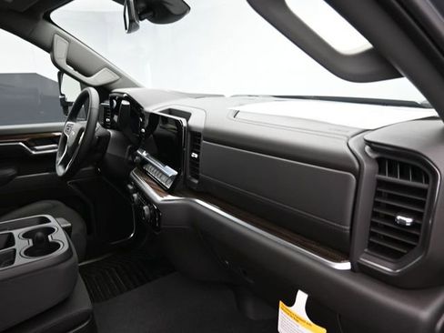 New 2026 Chevrolet Silverado 2500 LT w/ Trail Boss Package image 39