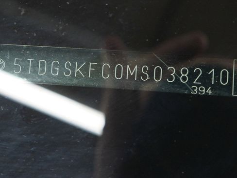 Used 2021 Toyota Sienna XLE image 31