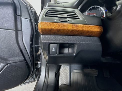 Used 2012 Honda Accord EX-L image 10