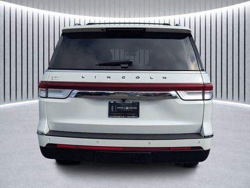 Used 2022 Lincoln Navigator Black Label image 5