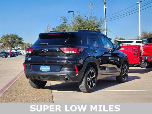 Used 2022 Chevrolet TrailBlazer RS image 3