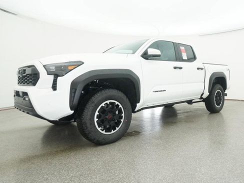 New 2026 Toyota Tacoma TRD Off-Road AWD/4WD image 49