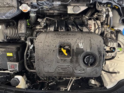 Used 2023 Kia Soul S FWD image 12