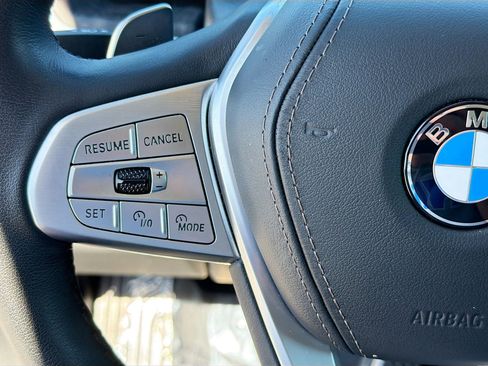 Certified 2025 BMW X7 xDrive40i w/ Premium Package image 41