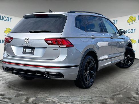 Used 2024 Volkswagen Tiguan SE R-Line image 6
