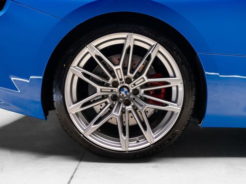 Used 2026 BMW M2 w/ Lighting Package RWD image 30