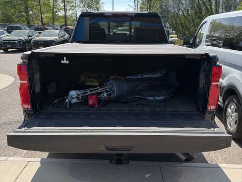 Used 2025 Chevrolet Silverado 2500 LT w/ Trail Boss Package image 4