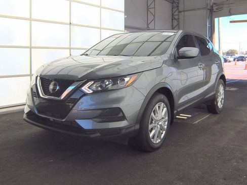 Certified 2022 Nissan Rogue Sport S FWD image 1