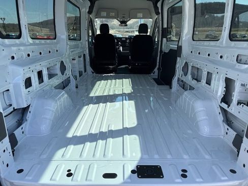 New 2025 Ford Transit 150 Base image 7