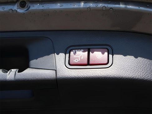 New 2026 Mercedes-Benz GLA 250 4MATIC image 18