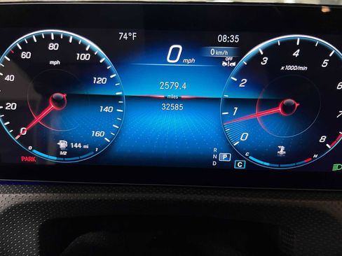 Used 2023 Mercedes-Benz CLA 250 4MATIC image 30