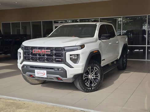 Used 2024 GMC Canyon AT4 w/ Technology Package AWD/4WD image 1
