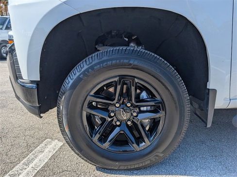 Used 2021 Chevrolet Silverado 1500 Custom Trail Boss image 6