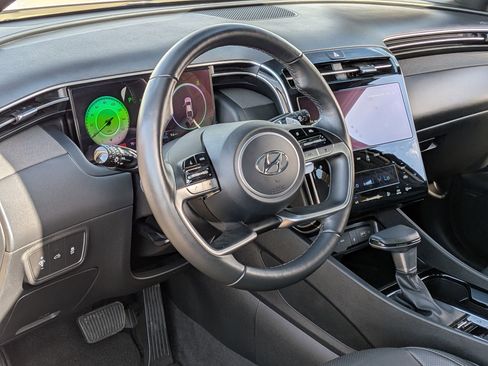 Used 2023 Hyundai Santa Cruz Limited image 14