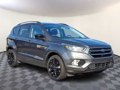Used 2017 Ford Escape SE w/ Equipment Group 201A