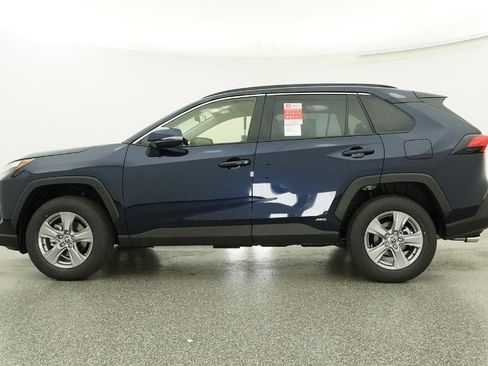 New 2025 Toyota RAV4 XLE image 43