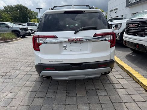 Used 2020 GMC Acadia SLT w/ Trailering Package FWD image 6