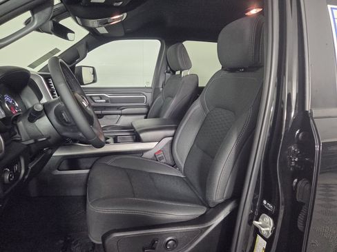 Used 2025 RAM 1500 Big Horn RWD image 10