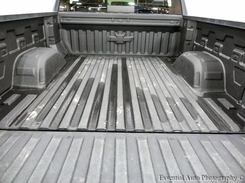 Used 2021 Chevrolet Silverado 1500 LT Trail Boss w/ Convenience Package II AWD/4WD image 29