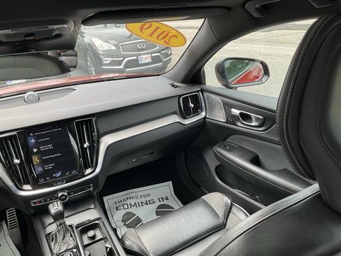 Used 2019 Volvo S60 T6 R-Design AWD/4WD image 19