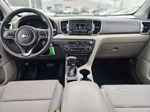 Used 2018 Kia Sportage LX image 15