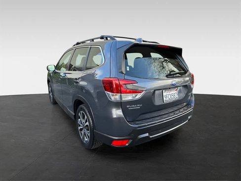 Certified 2023 Subaru Forester Limited image 4