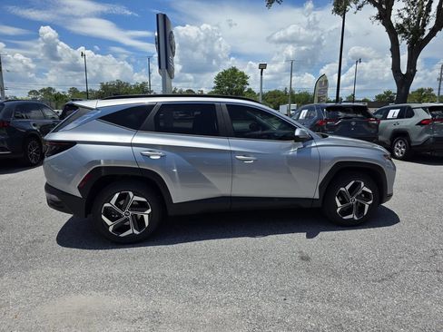Used 2022 Hyundai Tucson SEL w/ Convenience Package AWD/4WD image 2