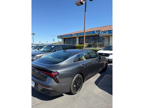 Used 2026 Kia K5 LXS FWD image 3