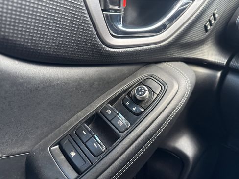 Used 2022 Subaru Forester Touring image 28