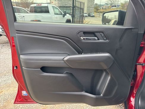 New 2026 GMC Canyon Elevation w/ Convenience Package image 12