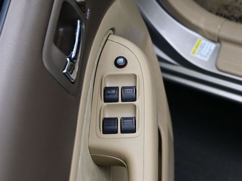 Used 2004 Honda Civic LX image 10