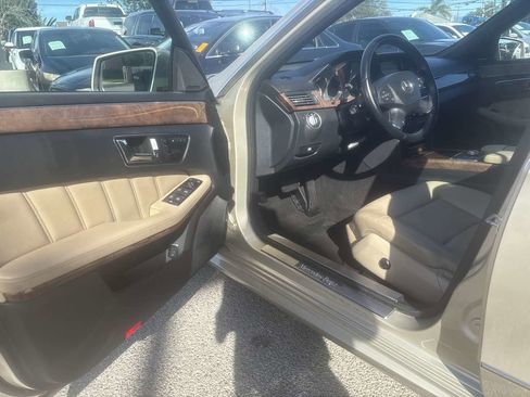 Used 2011 Mercedes-Benz E 350 Luxury w/ Premium 1 Pkg image 5