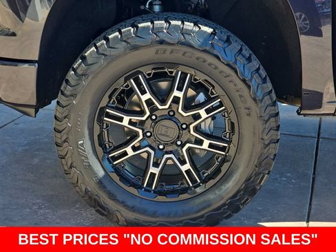 Used 2022 Chevrolet Silverado 1500 RST AWD/4WD image 36
