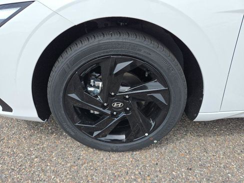 New 2026 Hyundai Elantra Sport FWD image 8