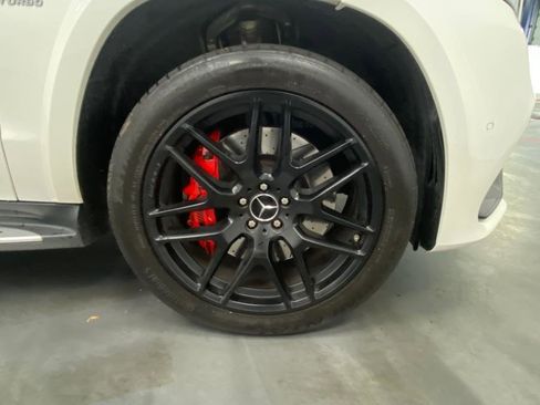 Used 2019 Mercedes-Benz GLS 63 AMG AMG GLS 63 4MATIC SUV w/ AMG Night Styling Package image 16