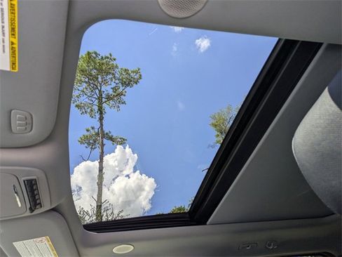 Certified 2023 Ford F250 Lariat w/ Lariat Ultimate Package image 20