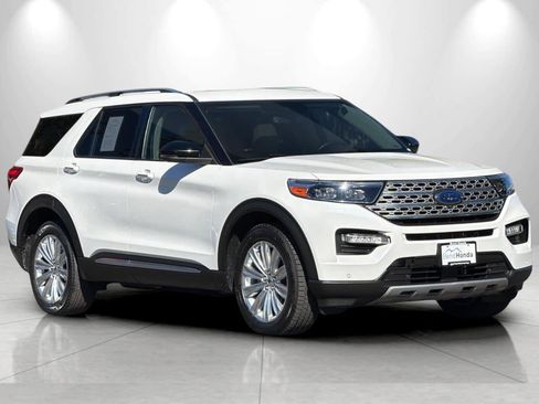 Used 2021 Ford Explorer Limited w/ Hybrid Equipment Group 310A AWD/4WD image 9