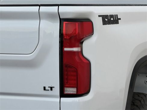 New 2026 Chevrolet Silverado 2500 LT w/ Trail Boss Package image 9