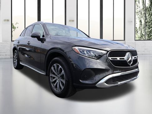Used 2026 Mercedes-Benz GLC 300 4MATIC image 7