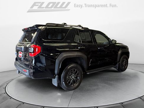 Used 2026 Toyota 4Runner SR5 AWD/4WD image 9