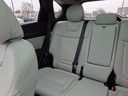 Certified 2025 Hyundai Tucson Limited image 13