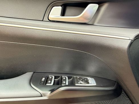 Used 2025 Kia K5 LXS image 18