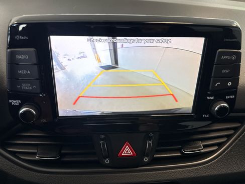 Used 2019 Hyundai Elantra GT N Line FWD image 17