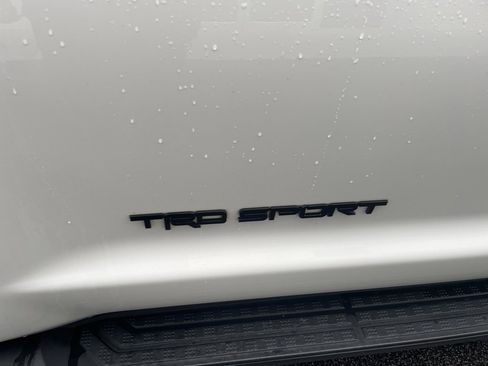 Used 2018 Toyota Sequoia TRD Sport image 6