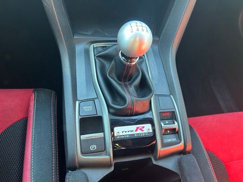 Used 2018 Honda Civic Type R image 51