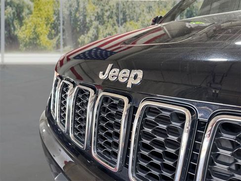 Used 2022 Jeep Grand Cherokee Laredo E AWD/4WD image 20
