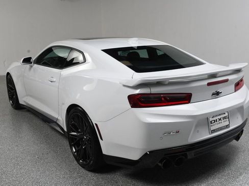 Used 2018 Chevrolet Camaro ZL1 RWD image 14
