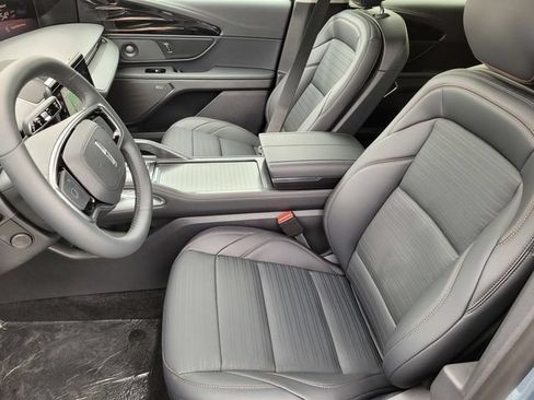 New 2026 Lincoln Nautilus Reserve AWD/4WD image 15