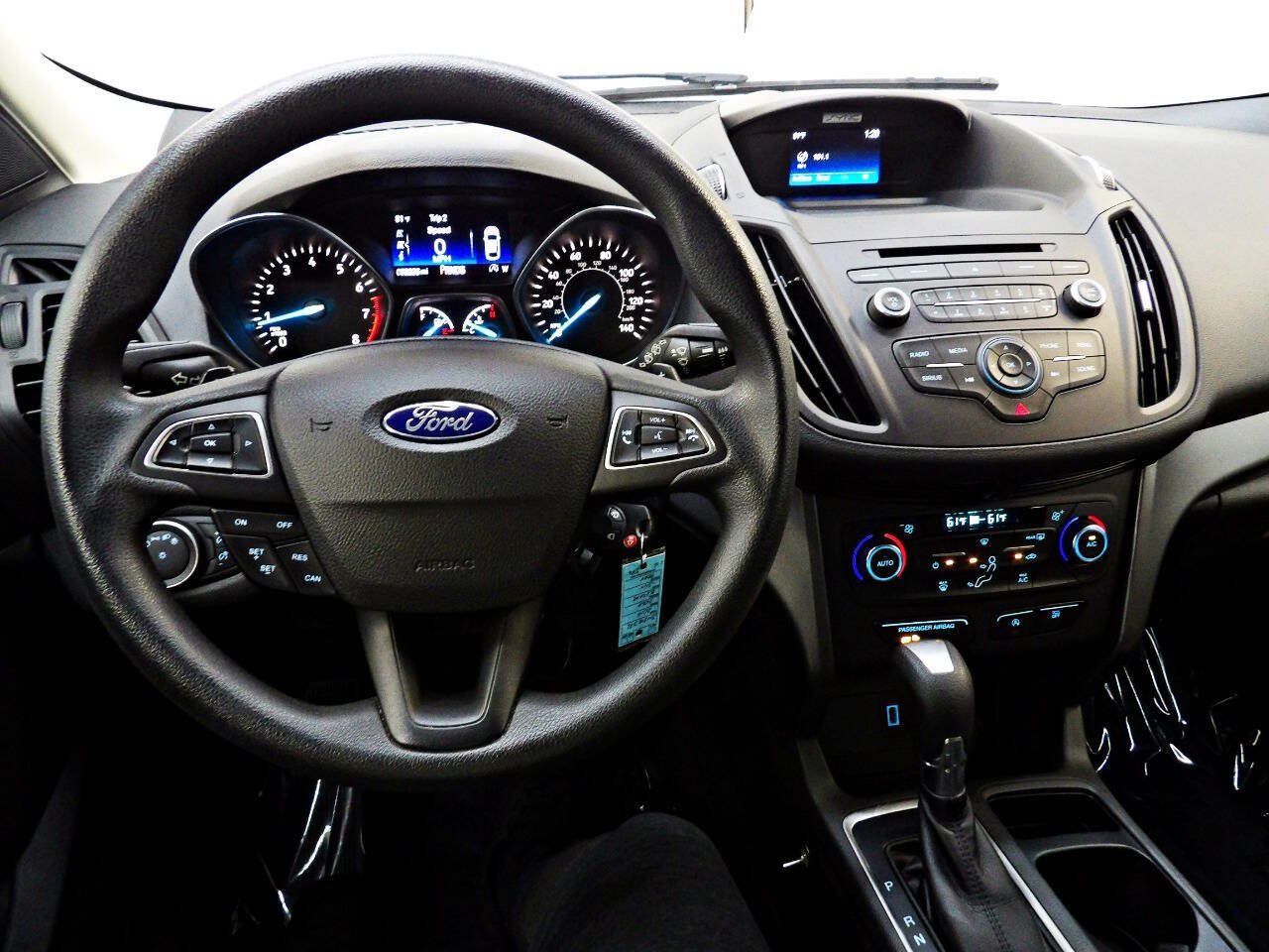 Used 2017 Ford Escape SE AWD/4WD image 17